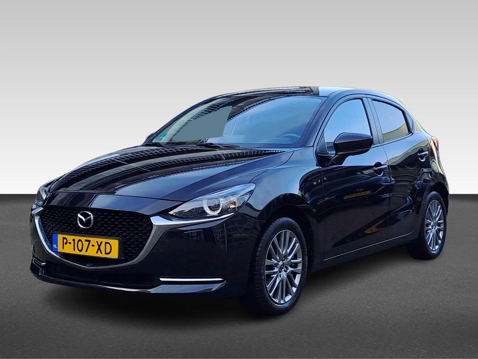 Mazda 2 (2022) — foto 1