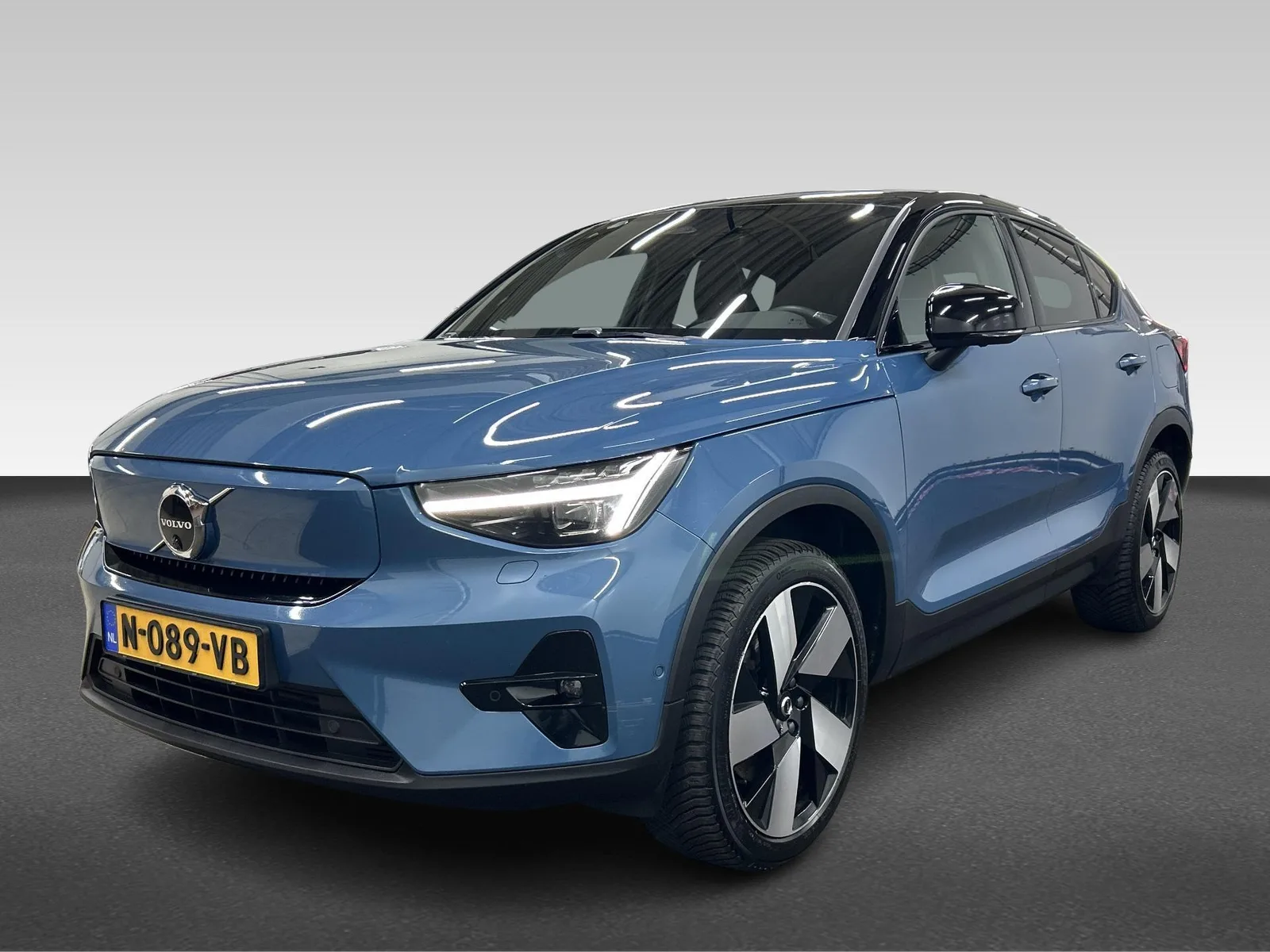 Volvo C40 (2021) — foto 1