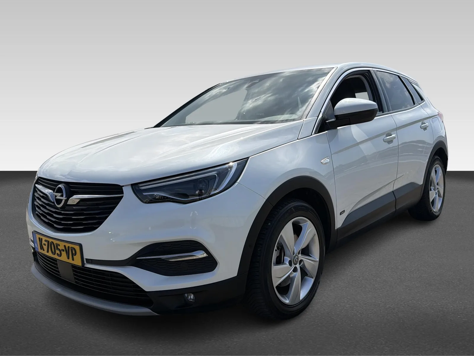 Opel Grandland X (2021) — foto 1