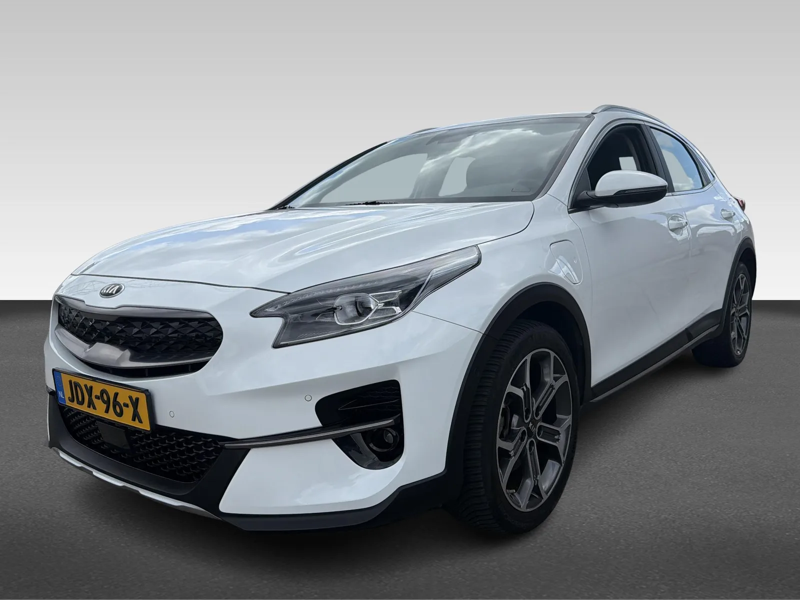 Kia XCeed (2021) — foto 1