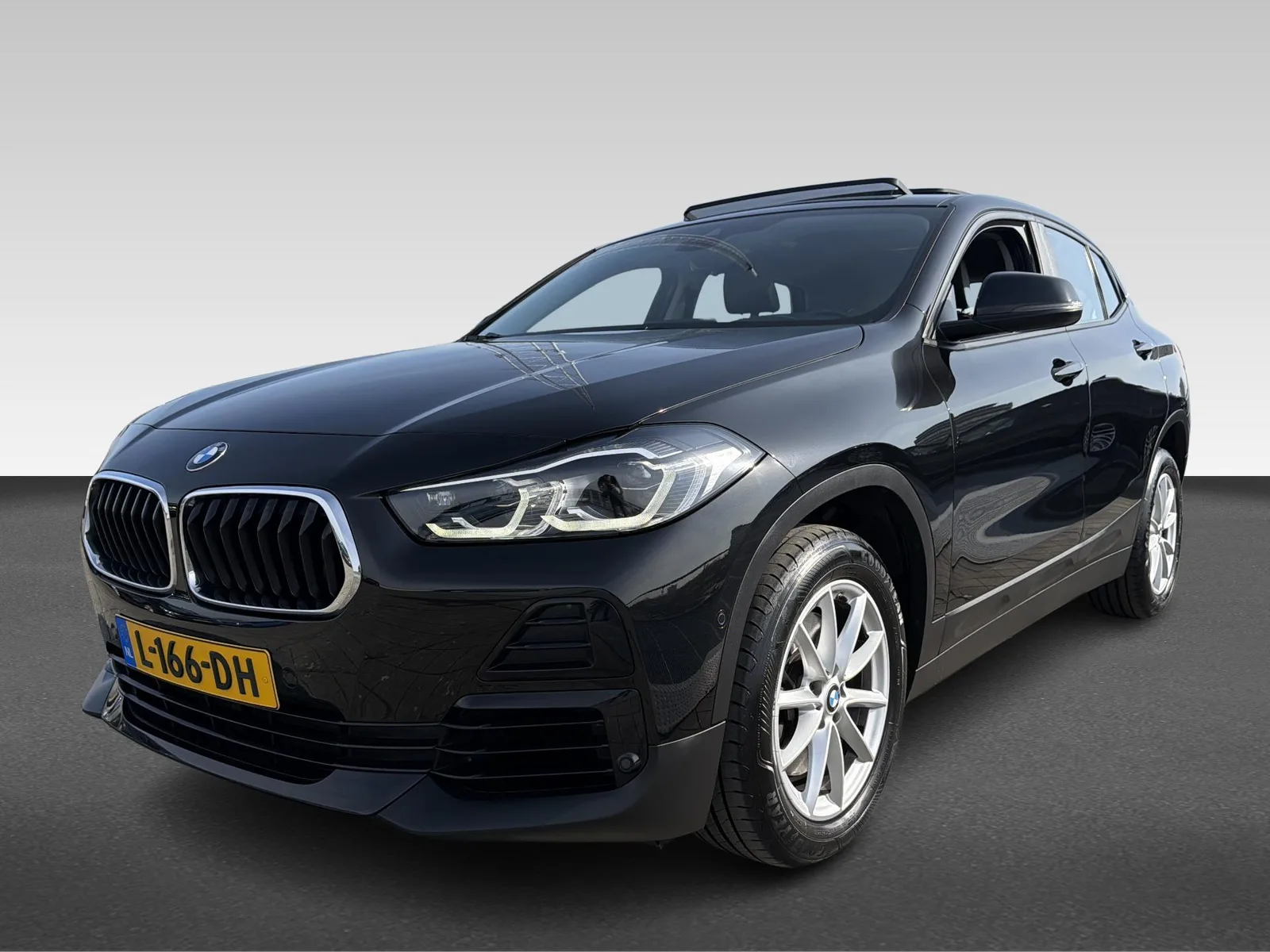 BMW X2 (2021) — foto 1