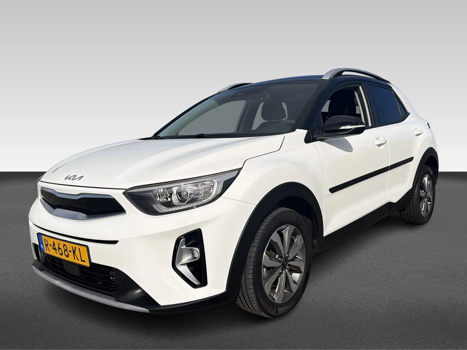 Kia Stonic (2022) — foto 1