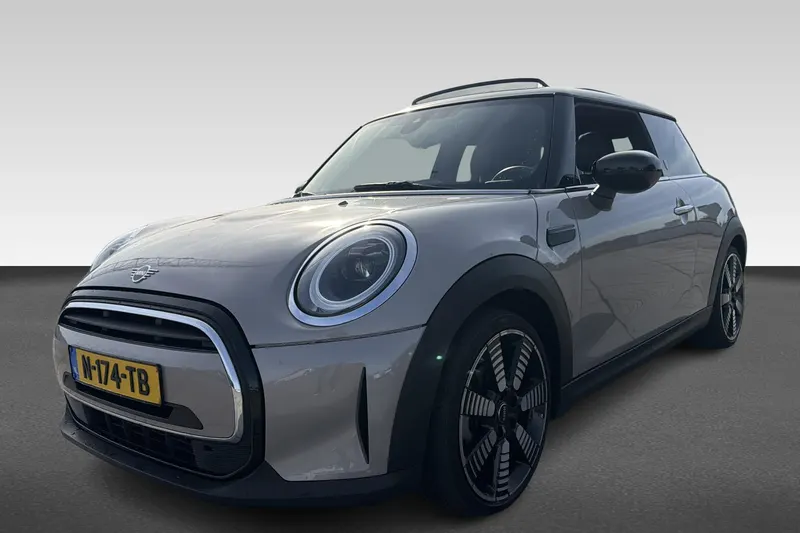 MINI Cooper (2022)