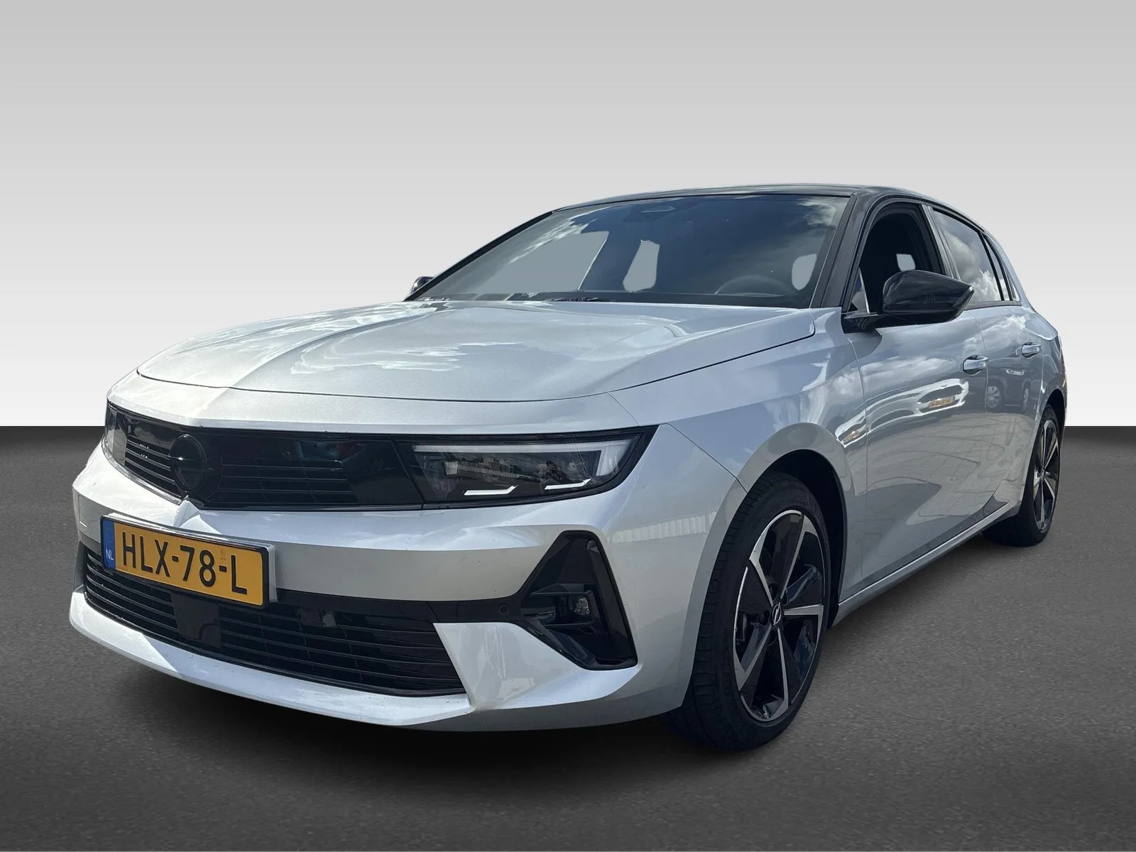 Opel Astra (2025) — foto 1
