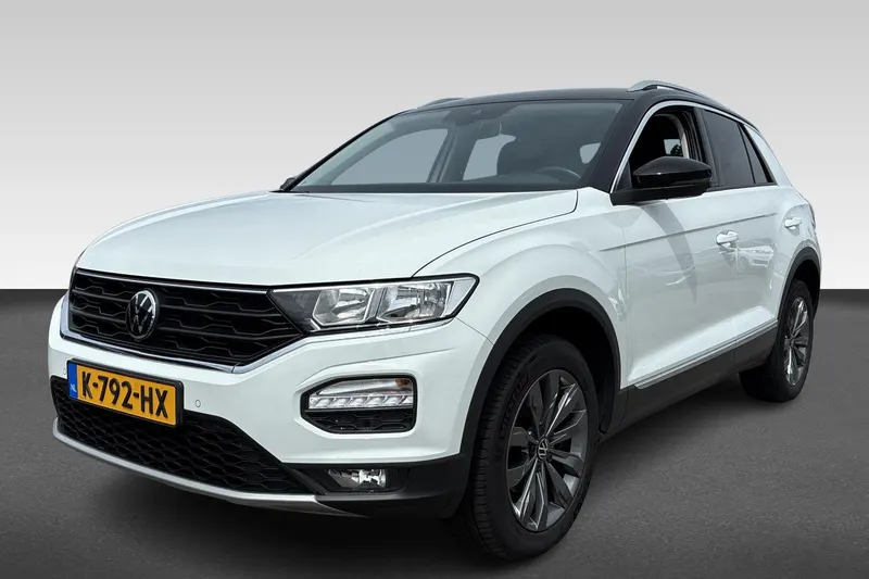Volkswagen T-Roc (2021)