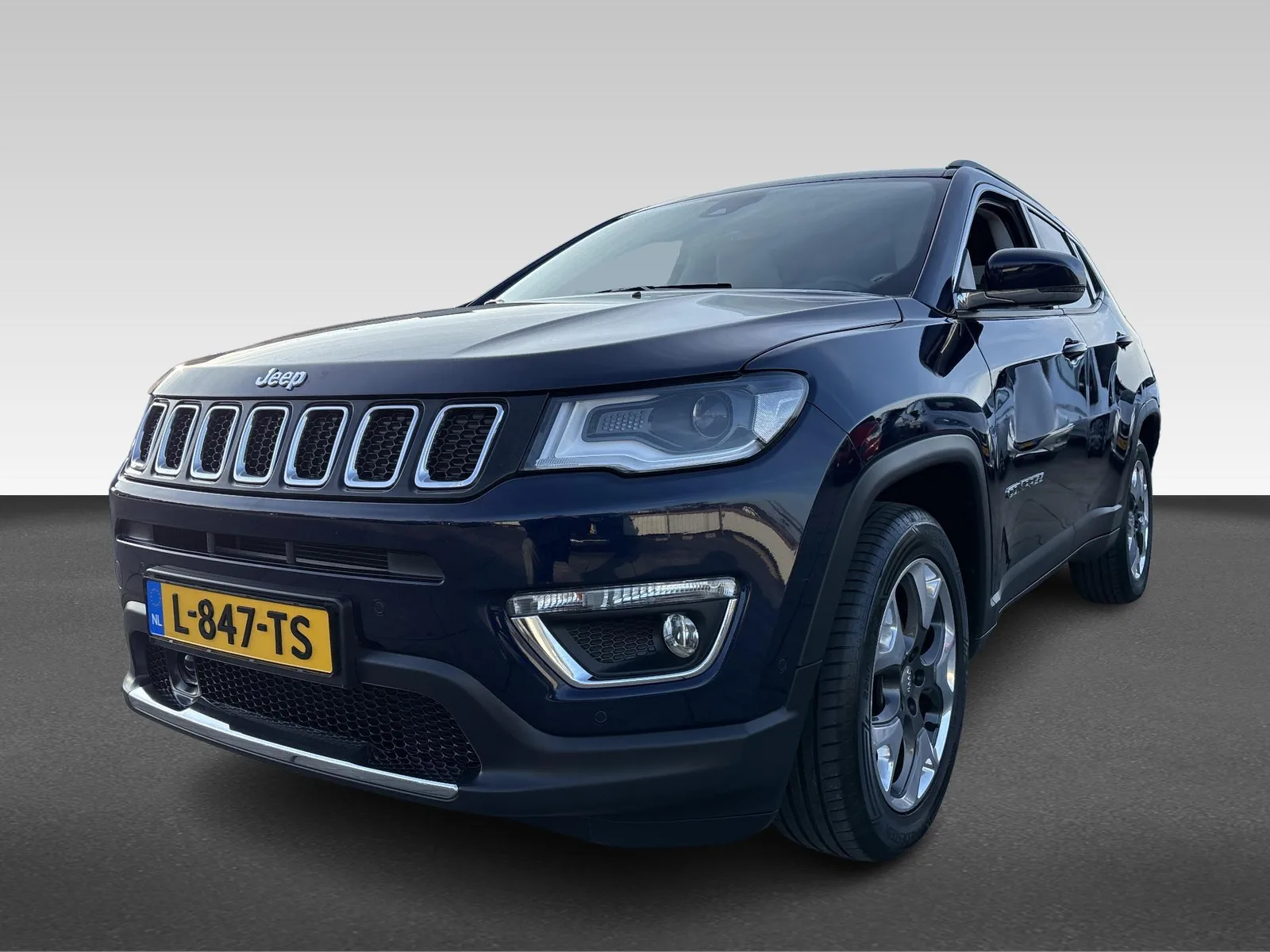 Jeep Compass (2019) — foto 1
