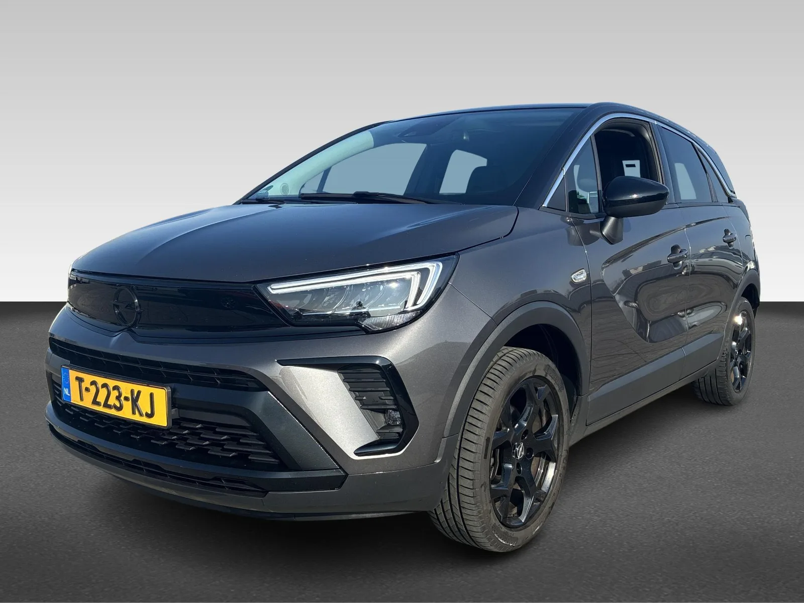 Opel Crossland (2023) — foto 1