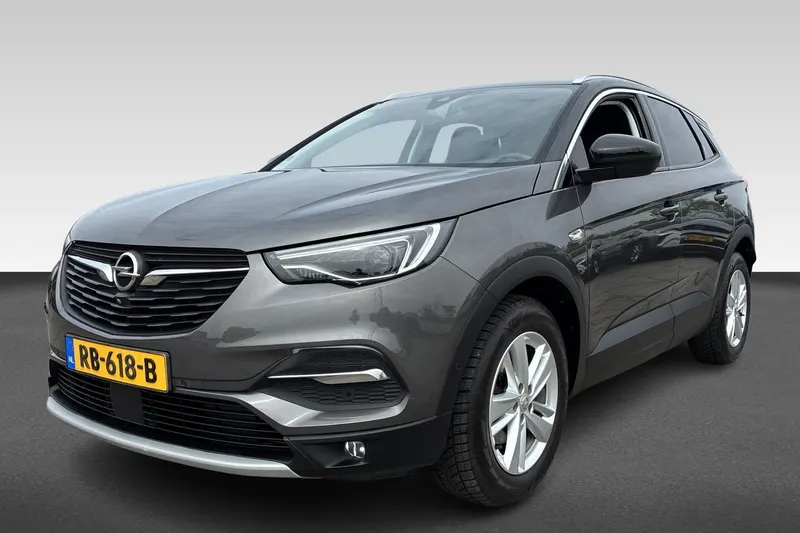 Opel Grandland X (2017)