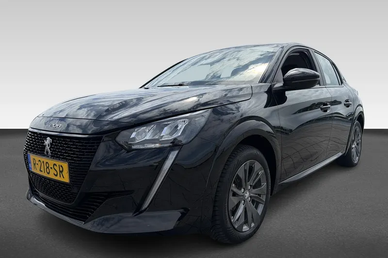 Peugeot e-208 (2022)