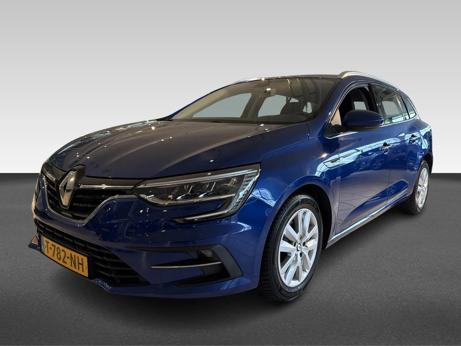 Renault Mégane (2023) — foto 1