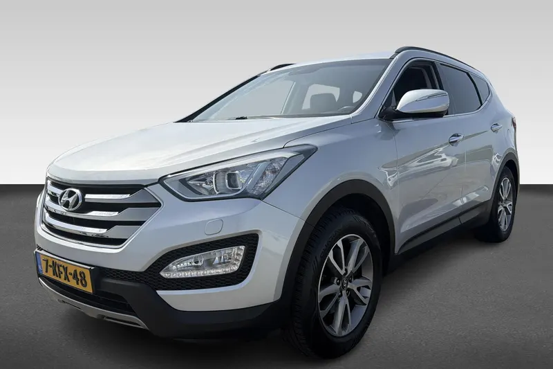 Hyundai Santa Fe (2013)