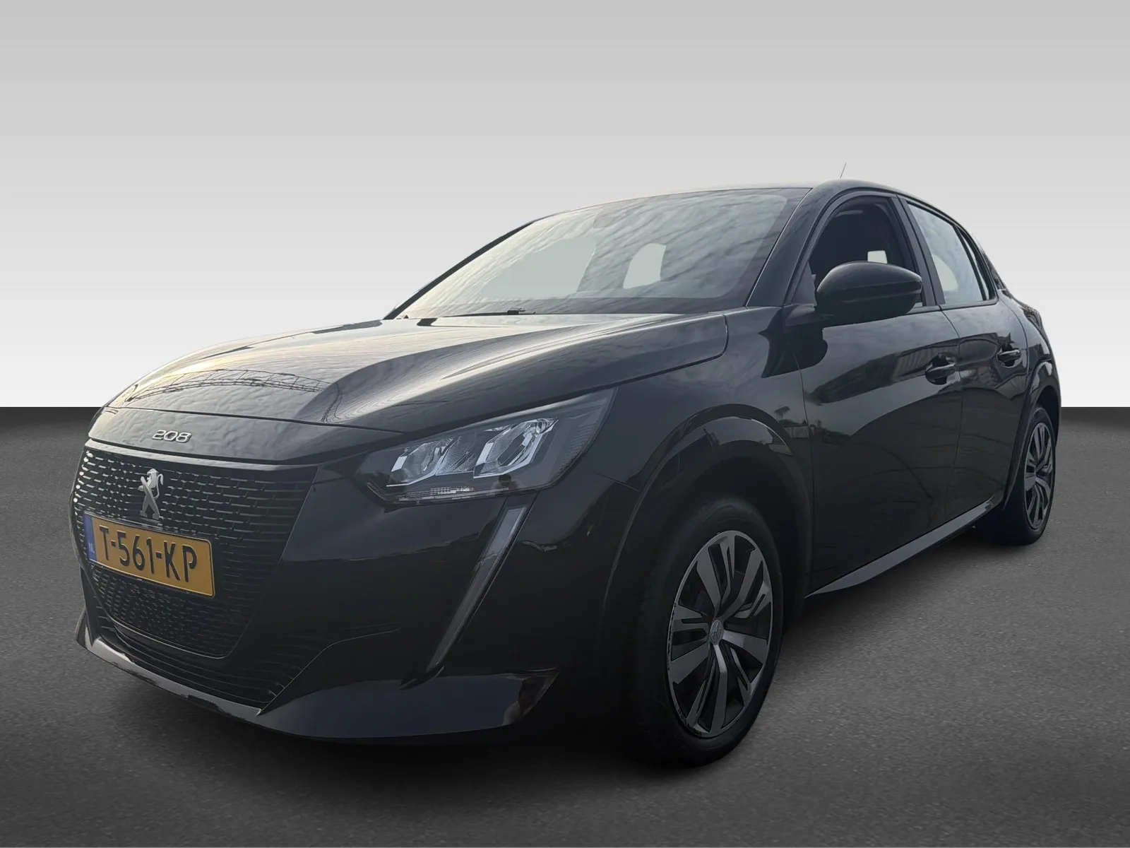 Peugeot e-208 (2023) — foto 1