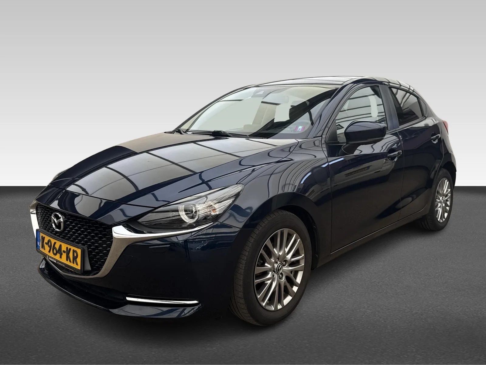 Mazda 2 (2021) — foto 1