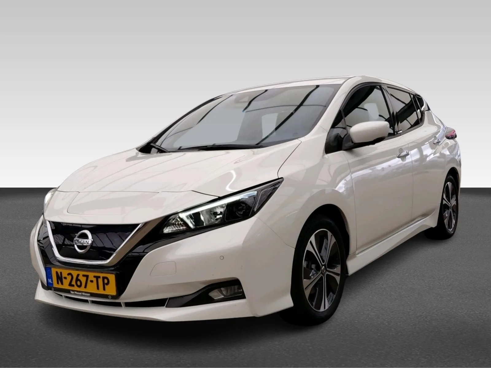 Nissan Leaf (2021) — foto 1