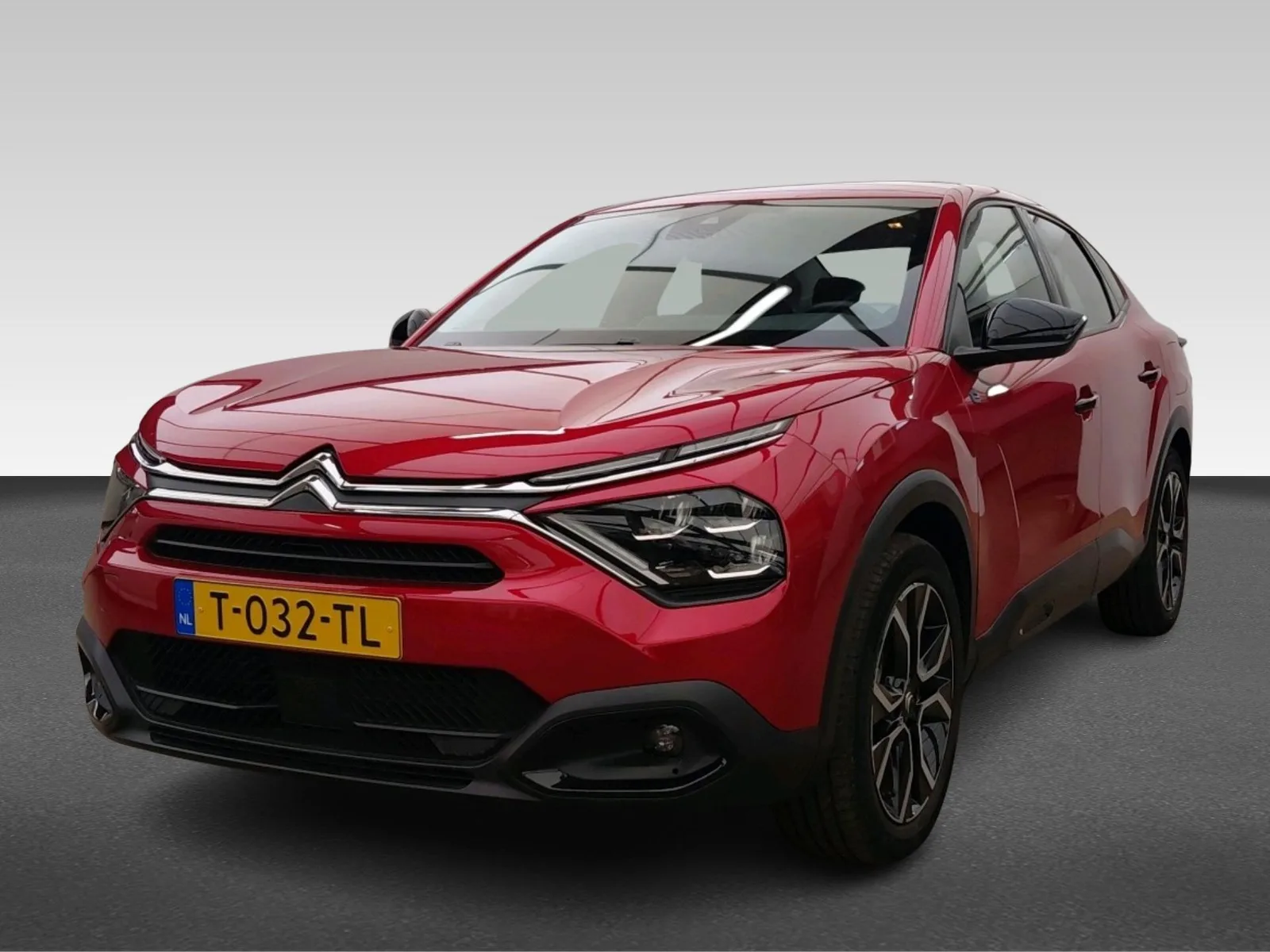 Citroën ë-C4 (2023) — foto 1