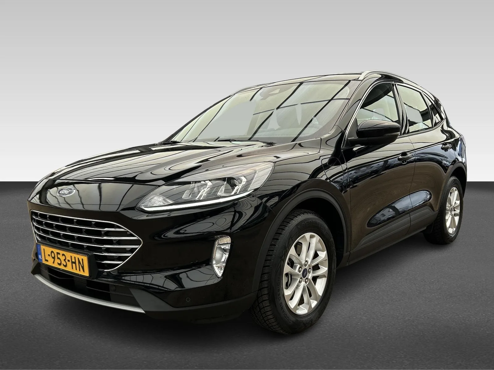 Ford Kuga (2021) — foto 1