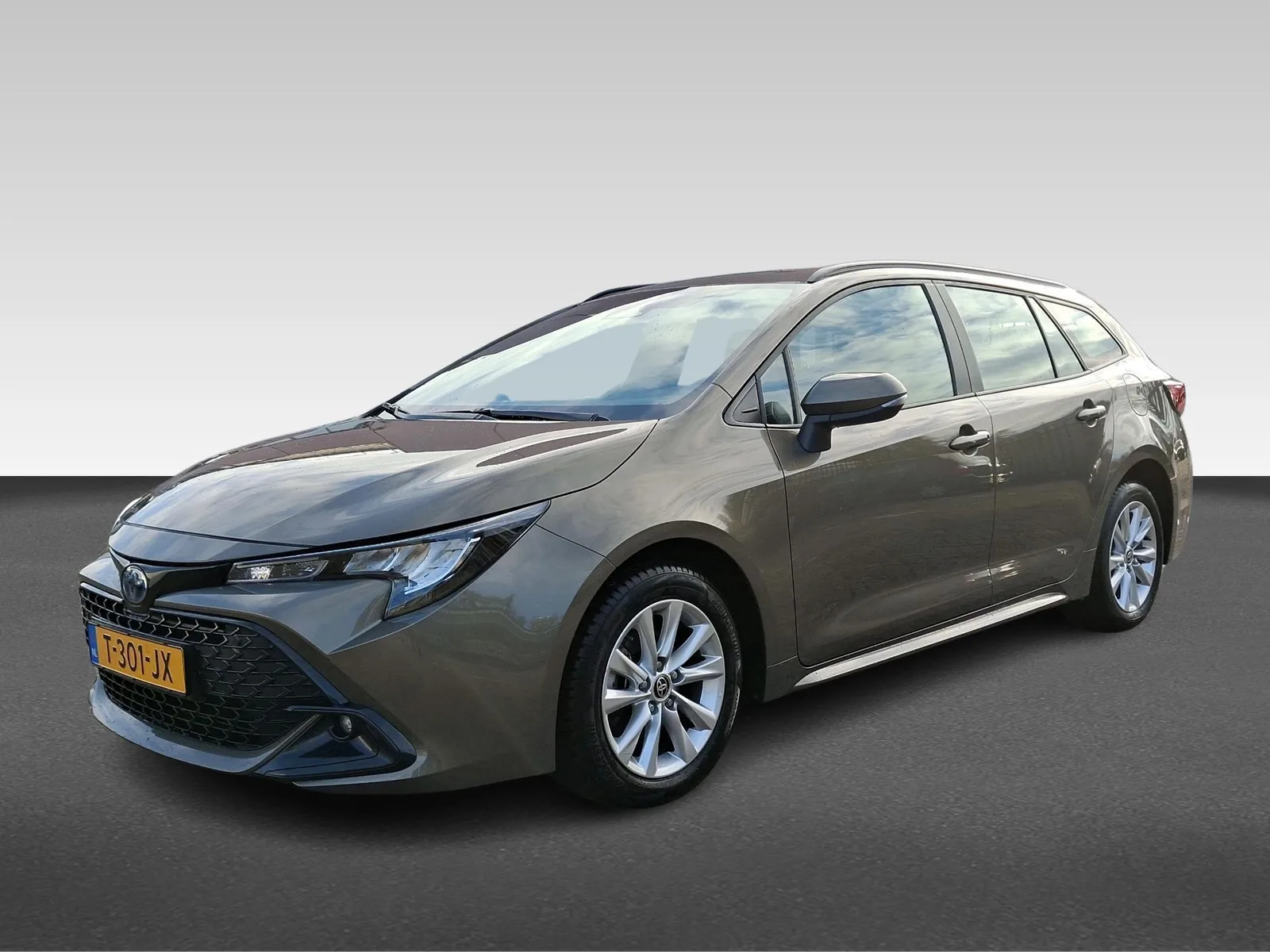 Toyota Corolla (2023) — foto 1
