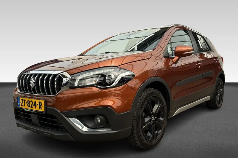 Suzuki S-Cross (2019)