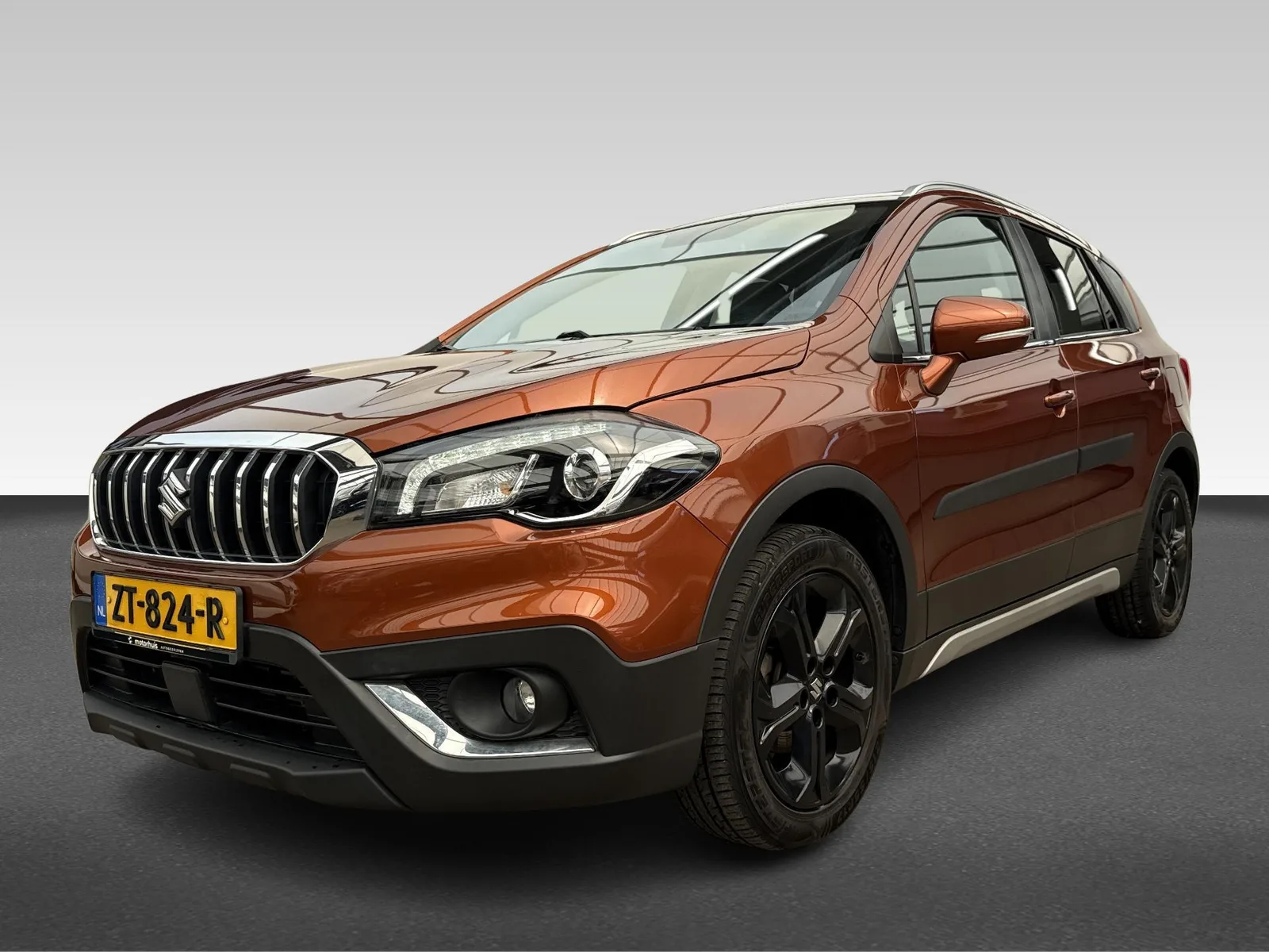 Suzuki S-Cross (2019) — foto 1