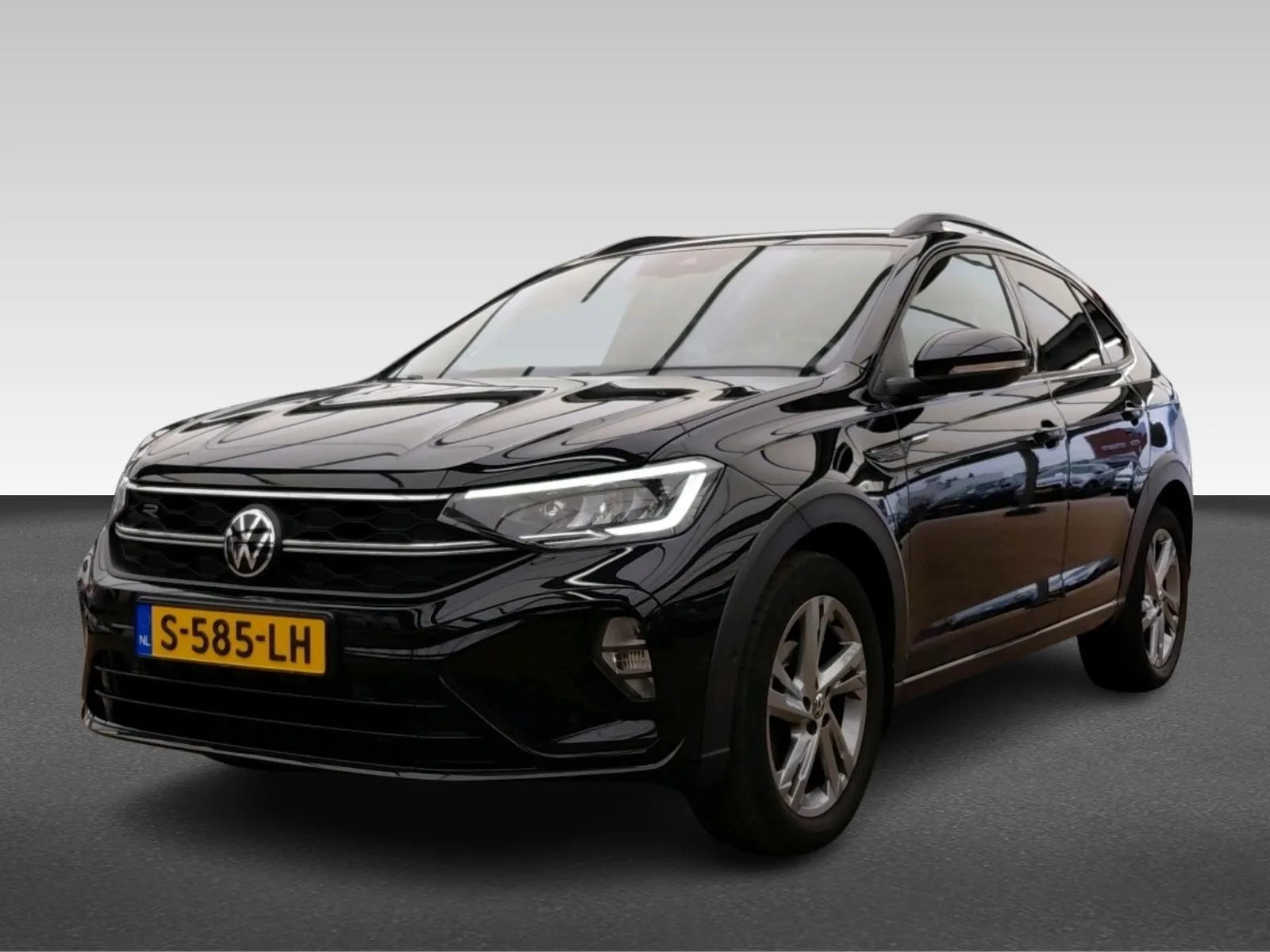 Volkswagen Taigo (2022) — foto 1