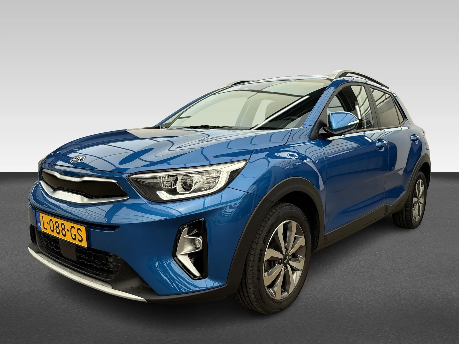 Kia Stonic (2021) — foto 1
