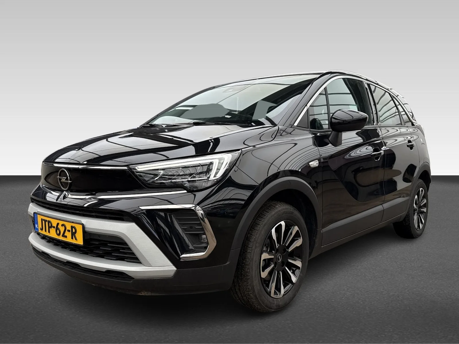 Opel Crossland (2024) — foto 1