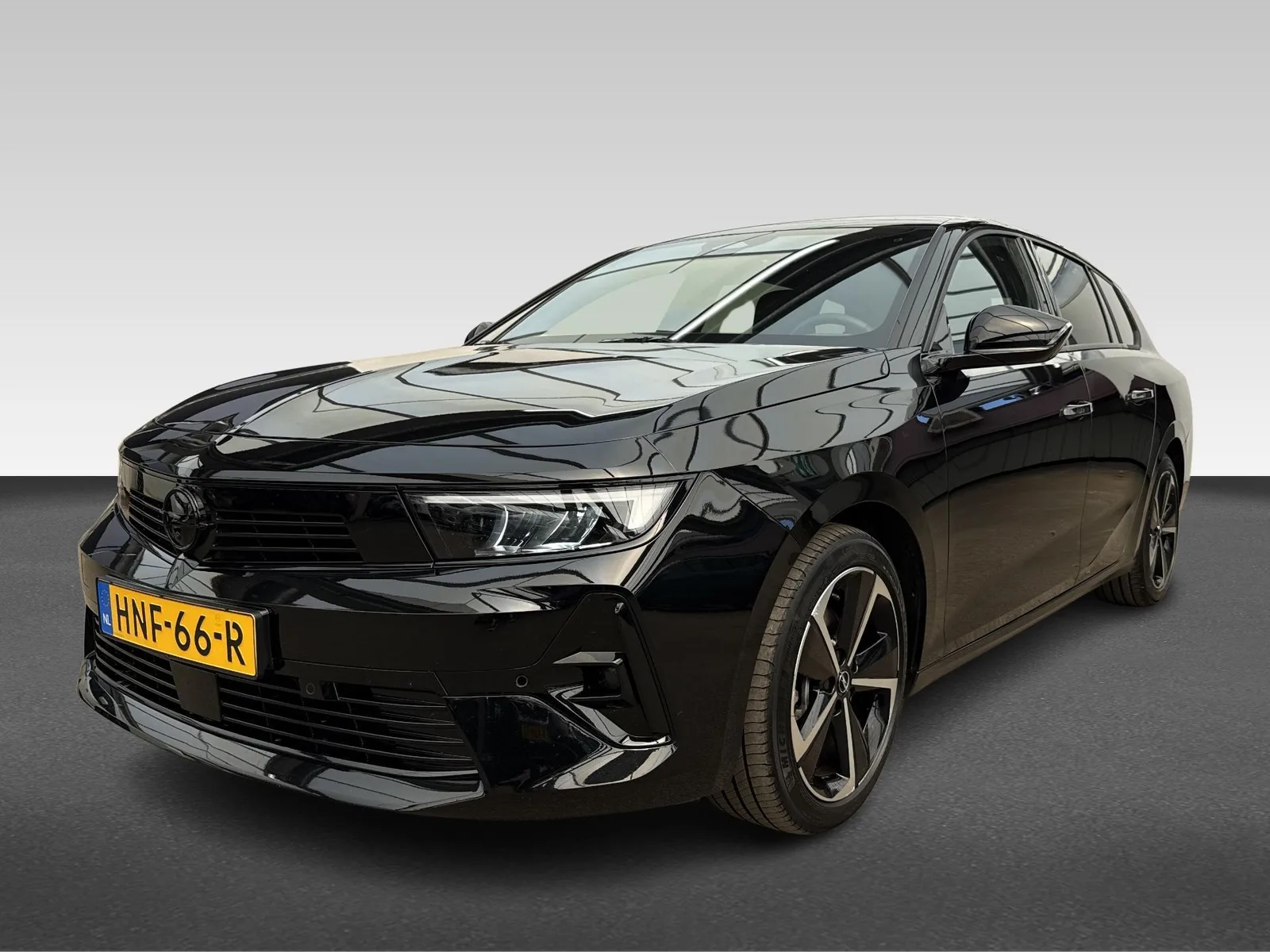 Opel Astra (2025) — foto 1