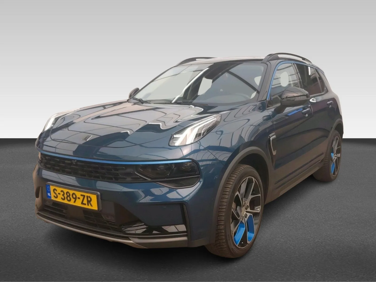 Lynk & Co 01 (2022) — foto 1
