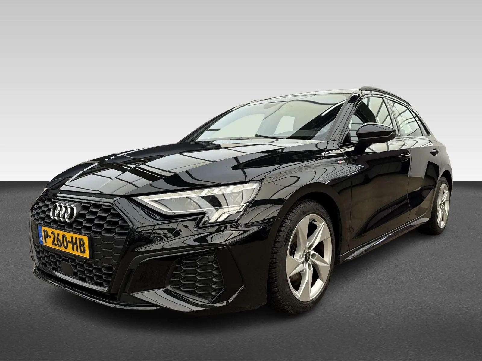 Audi A3 (2022) — foto 1