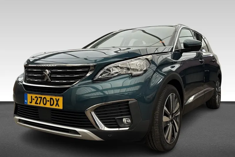 Peugeot 5008 (2020)