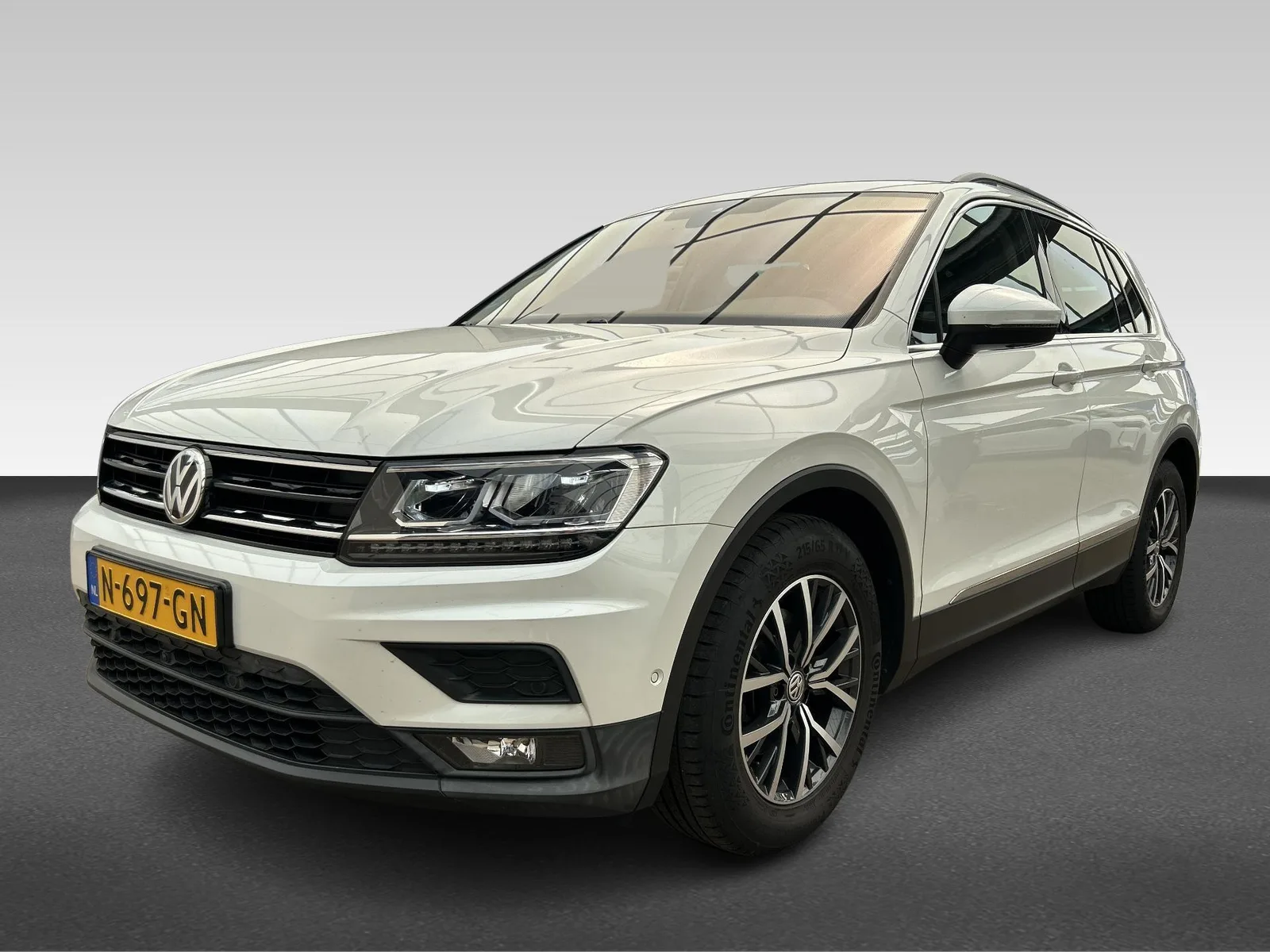 Volkswagen Tiguan (2017) — foto 1