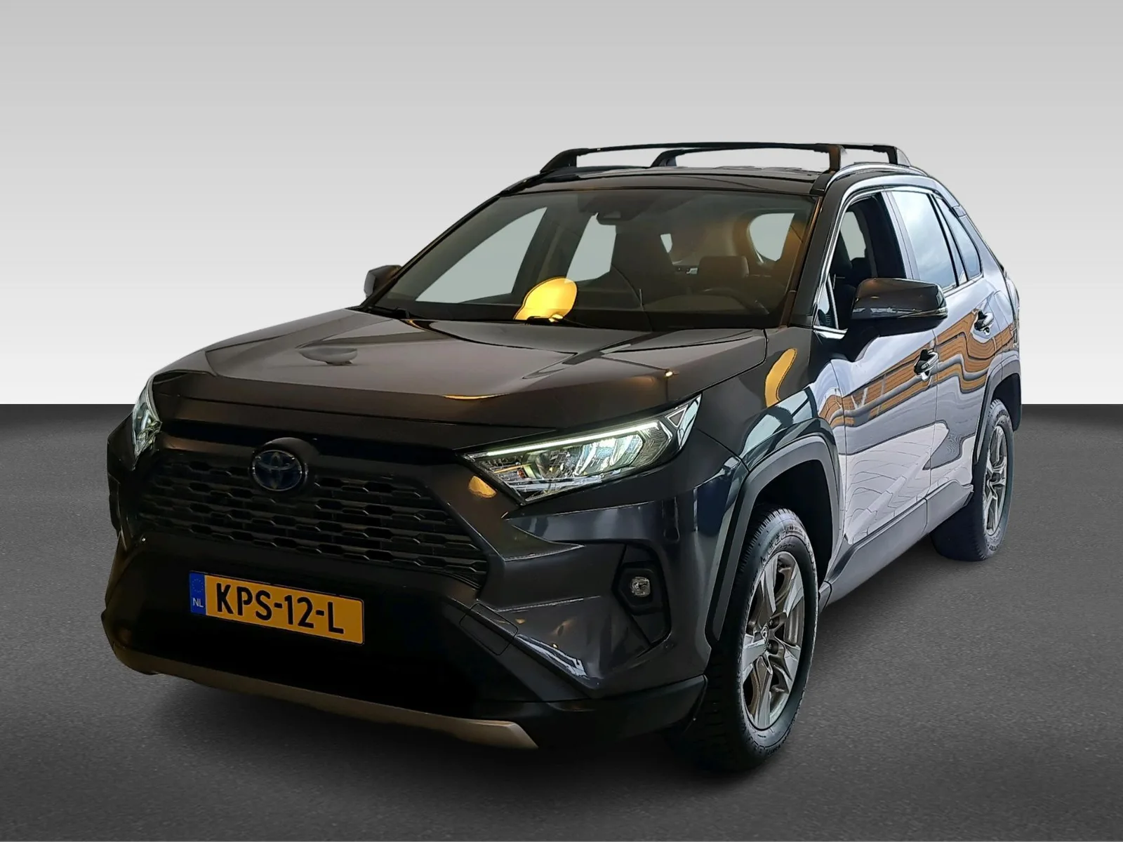 Toyota RAV4 (2022) — foto 1
