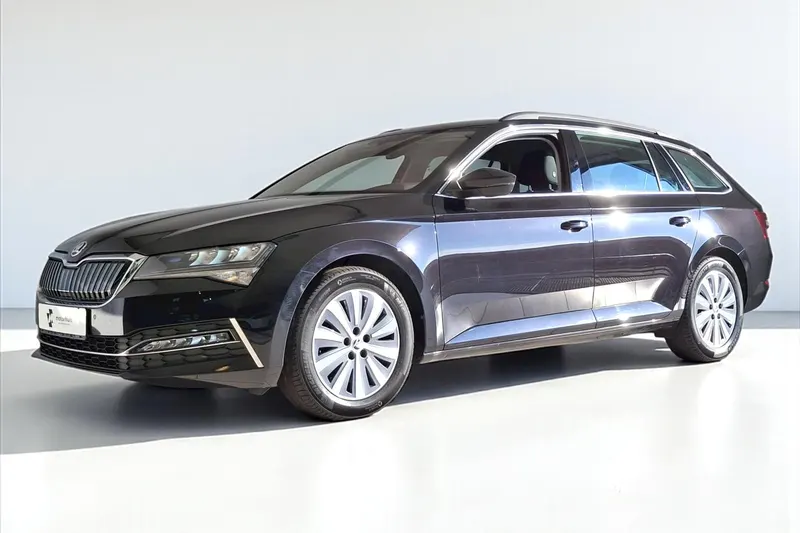Škoda Superb (2022)
