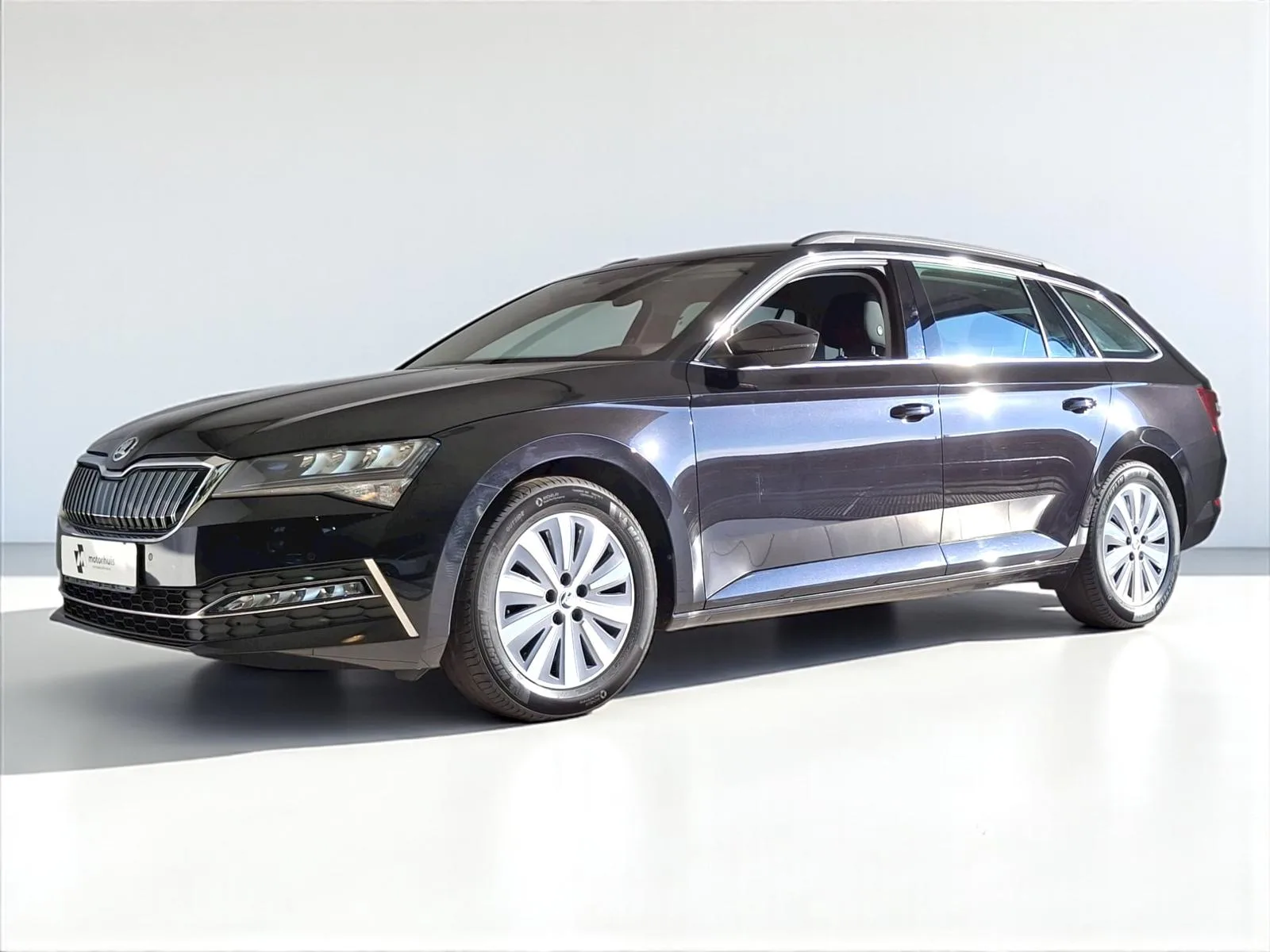 Škoda Superb (2022) — foto 1