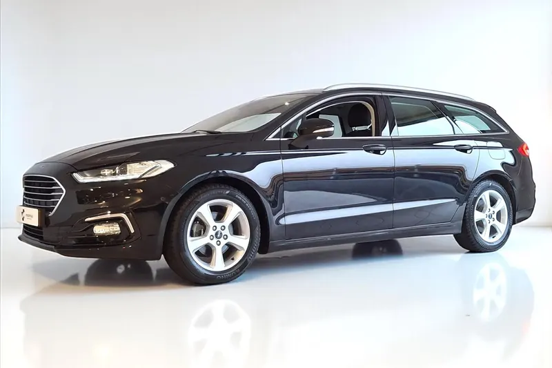 Ford Mondeo (2022)