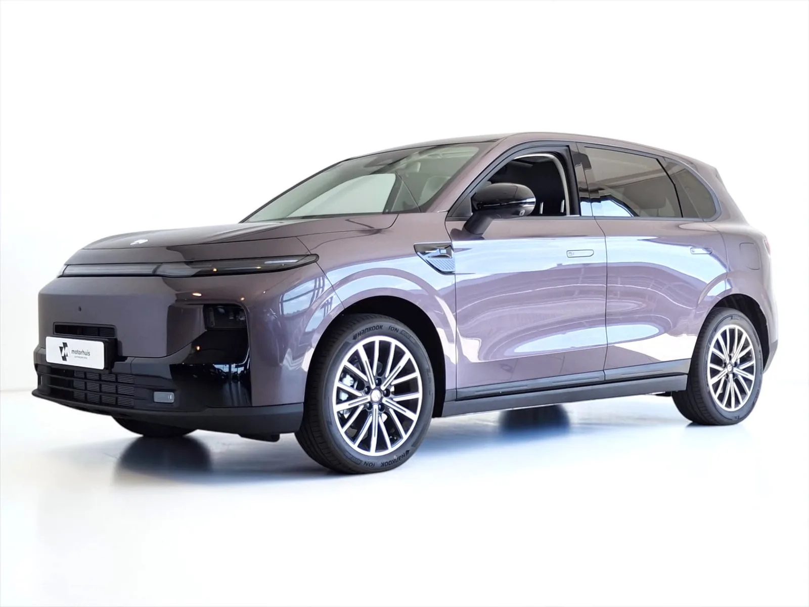 Leapmotor B10 (2026) — foto 1