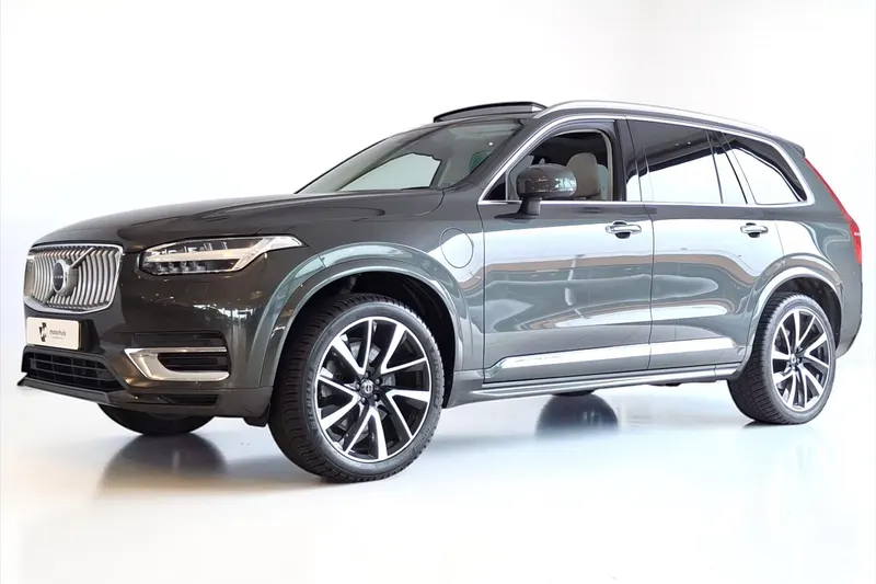 Volvo XC90 (2021)