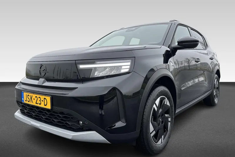 Opel Frontera (2025)