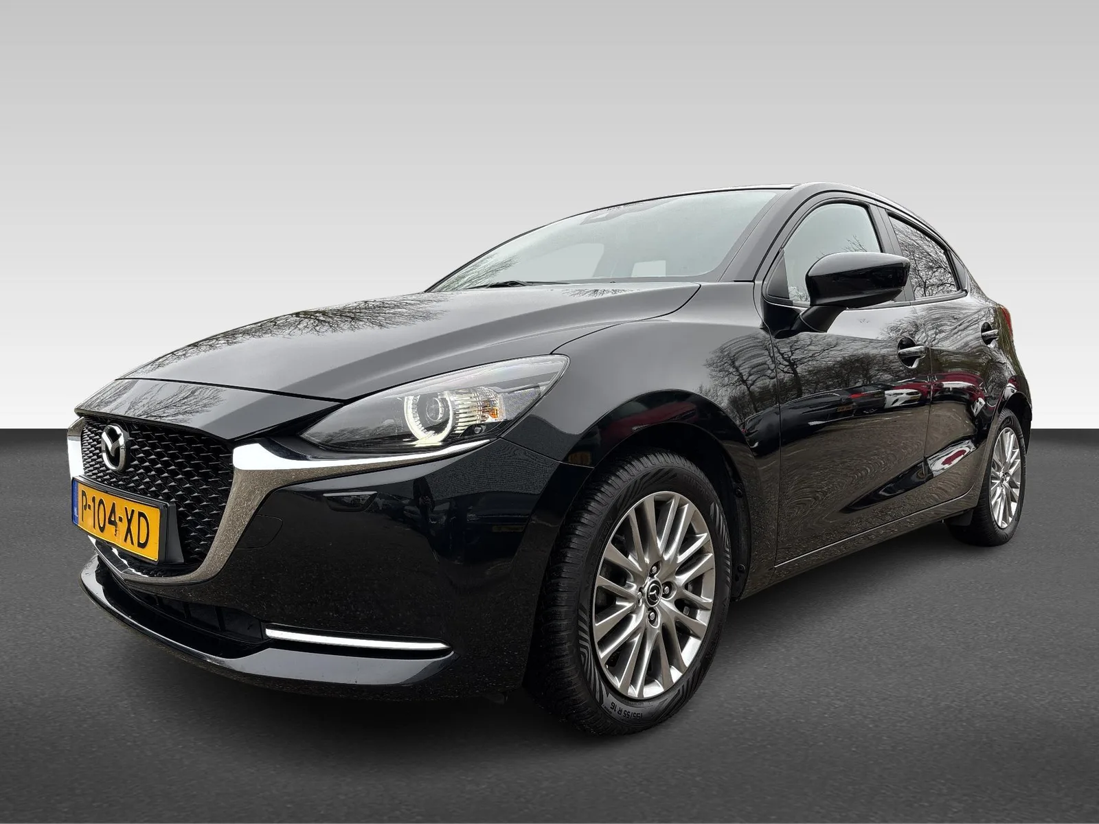 Mazda 2 (2022) — foto 1