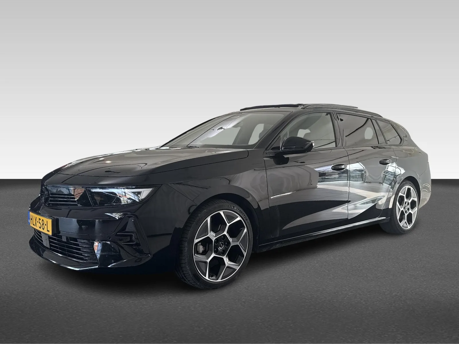 Opel Astra (2025) — foto 1