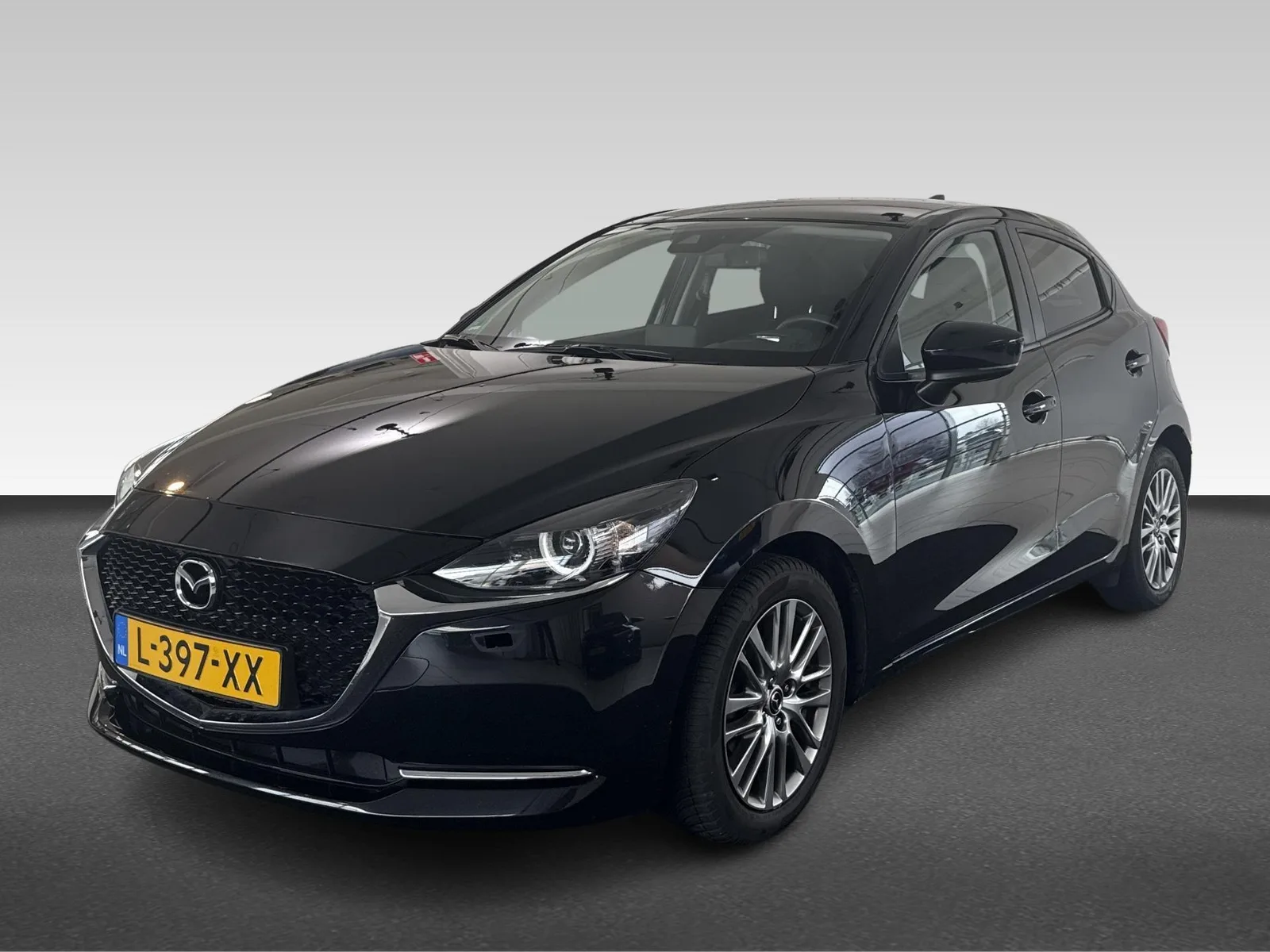 Mazda 2 (2021) — foto 1