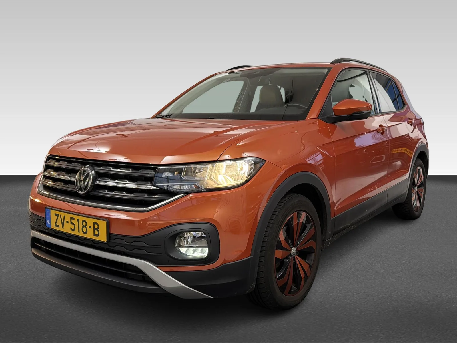 Volkswagen T-Cross (2019) — foto 1