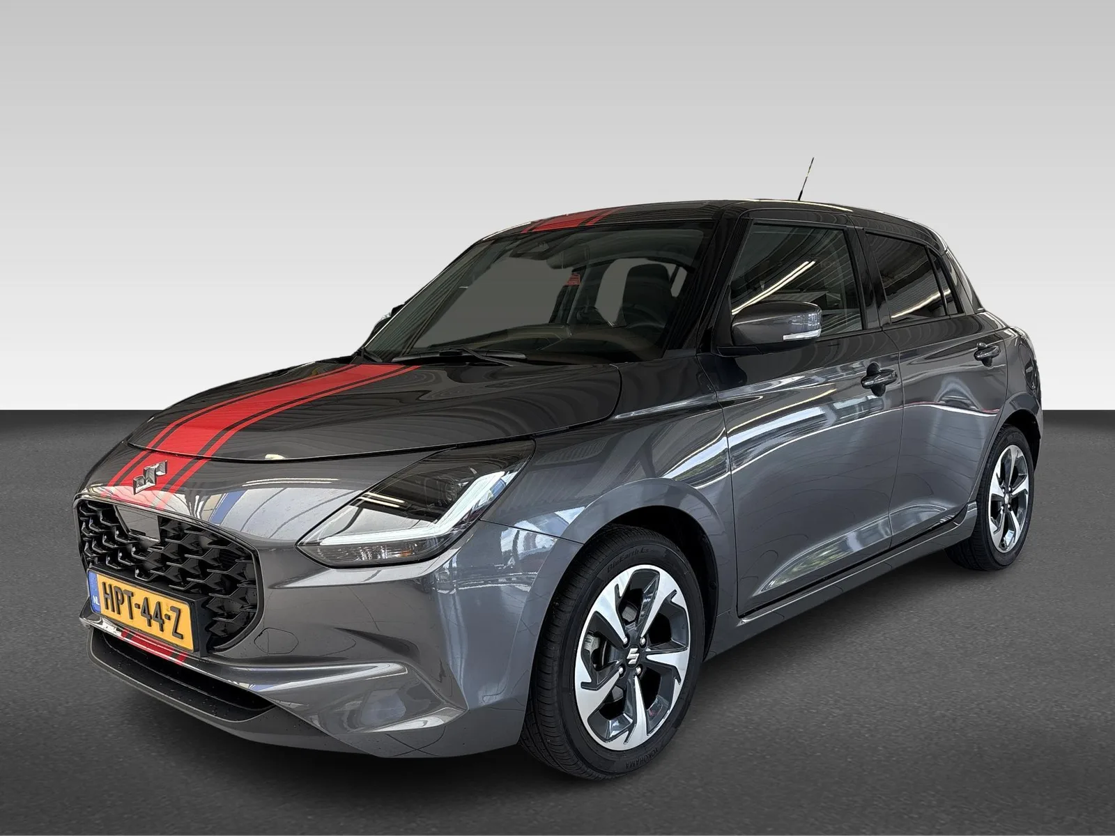 Suzuki Swift (2025) — foto 1