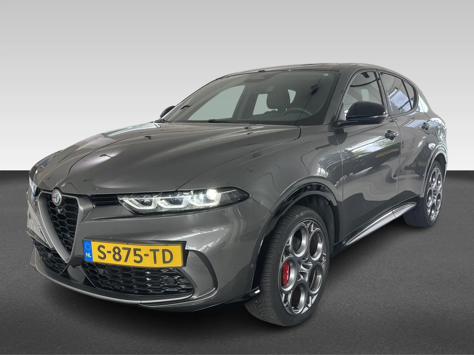 Alfa Romeo Tonale (2023) — foto 1