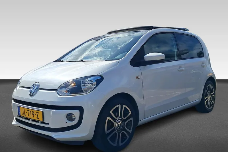 Volkswagen Up! (2016)