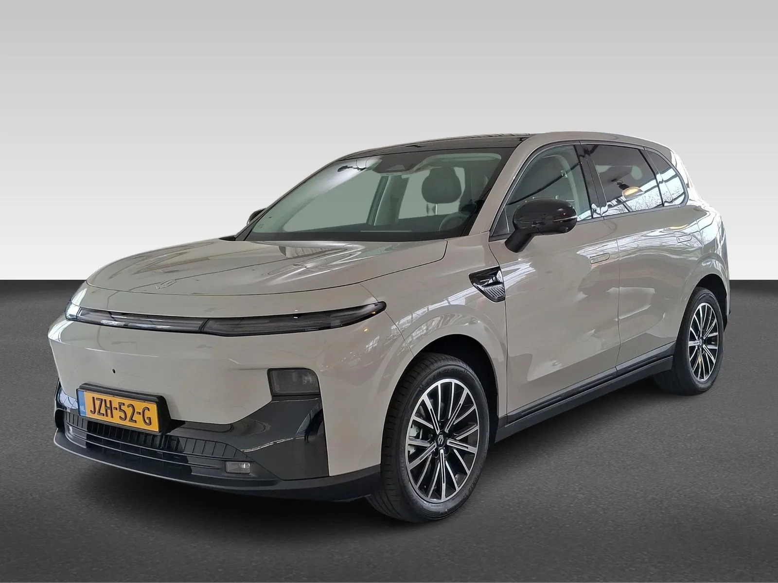 Leapmotor B10 (2026) — foto 1