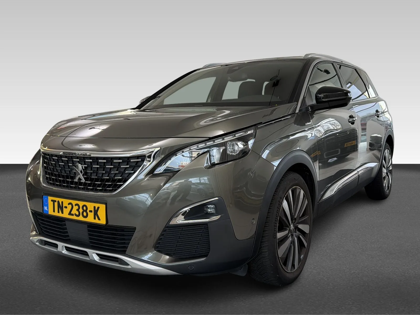 Peugeot 5008 (2018) — foto 1