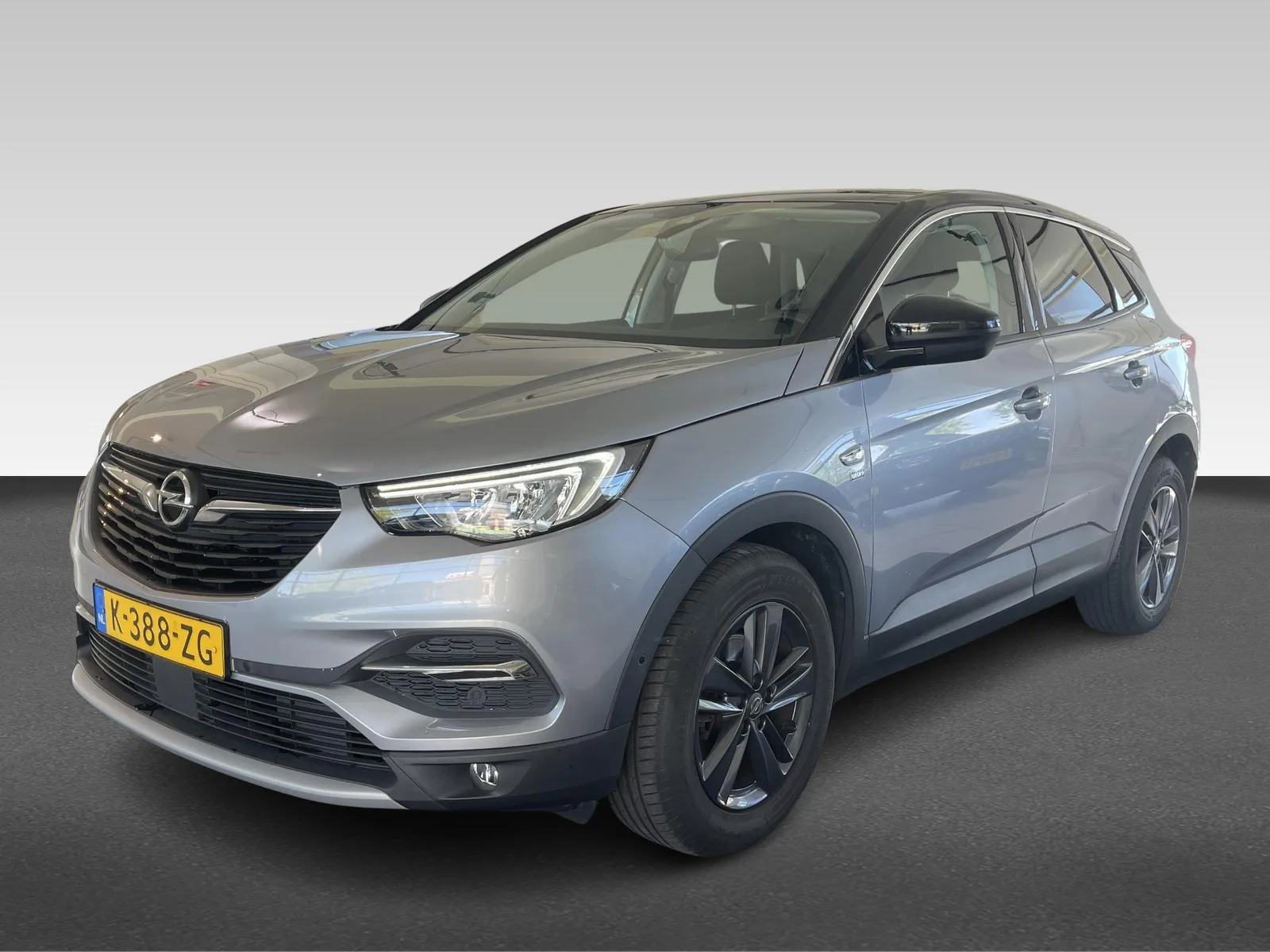 Opel Grandland X (2021) — foto 1