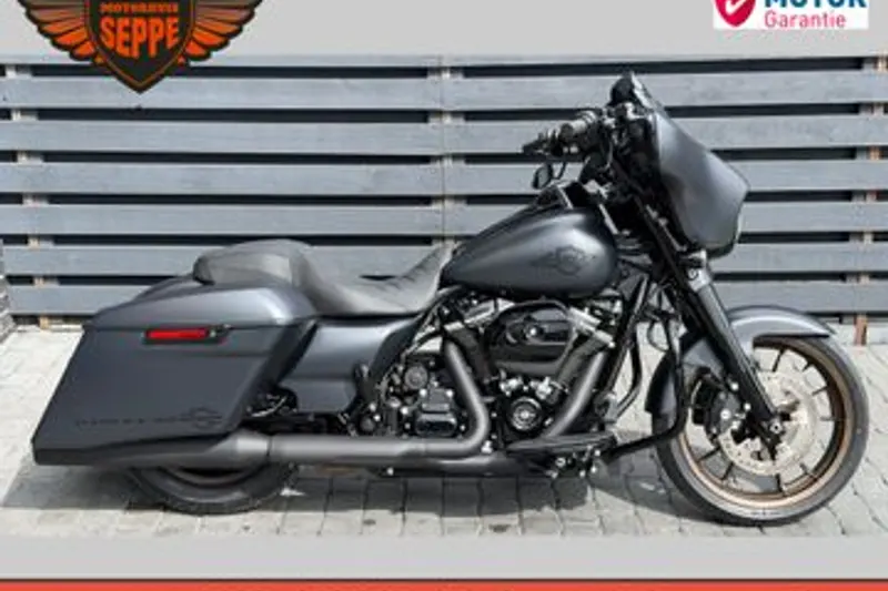 Harley-Davidson Street Glide (2023)