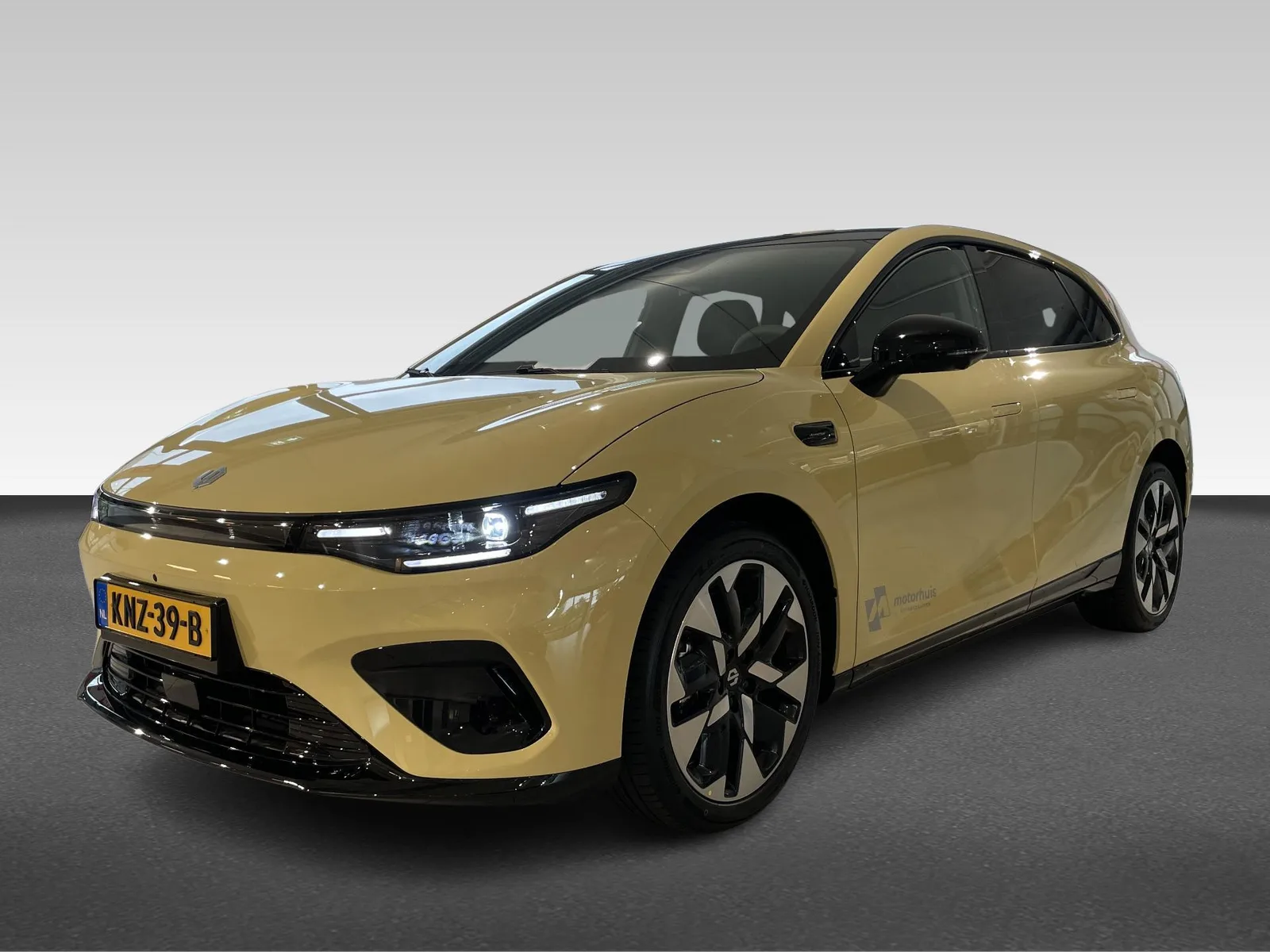 Leapmotor B05 (2026) — foto 1